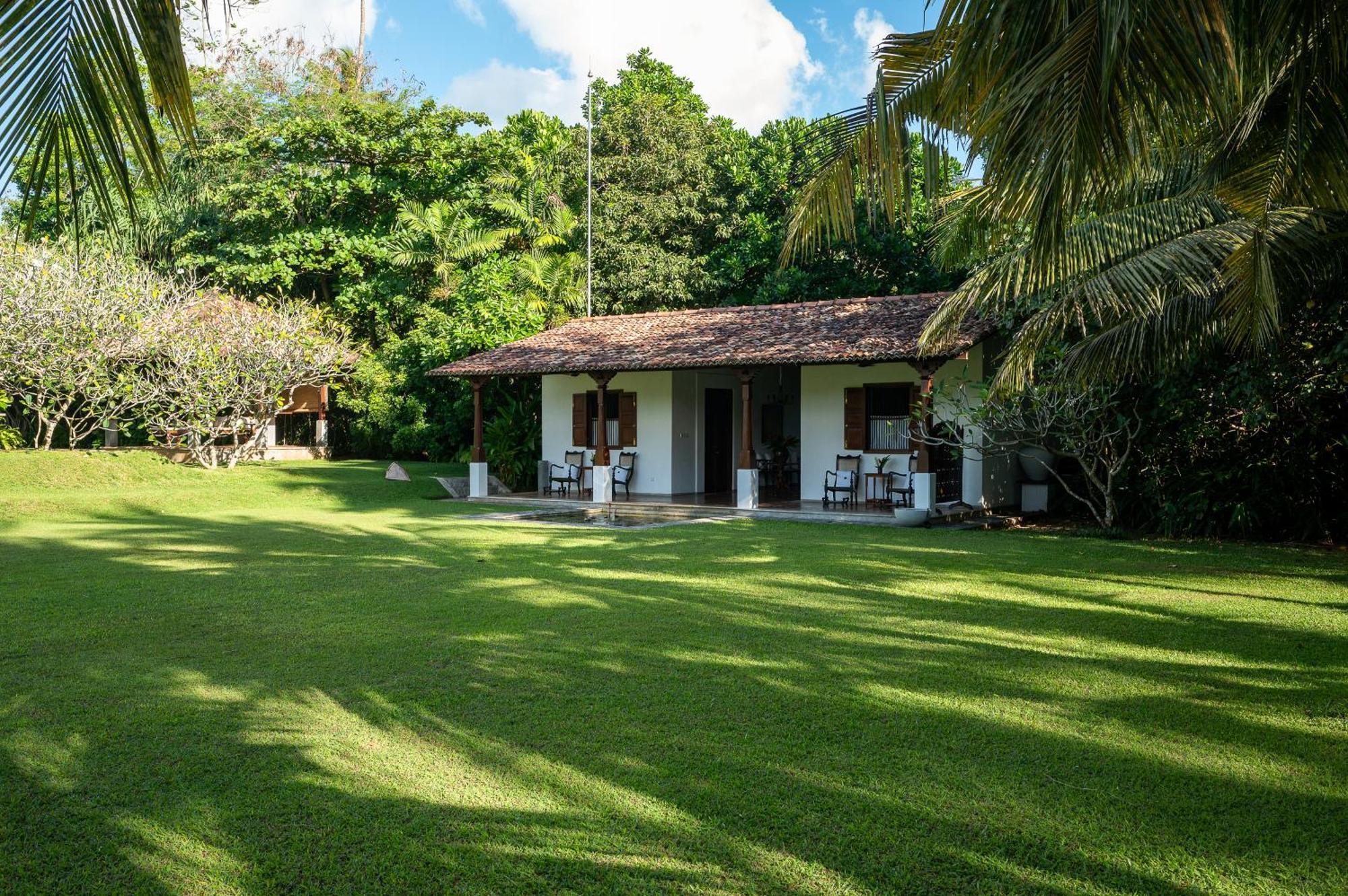 Nyne Hotels Rock Villa, Bentota Ngoại thất bức ảnh