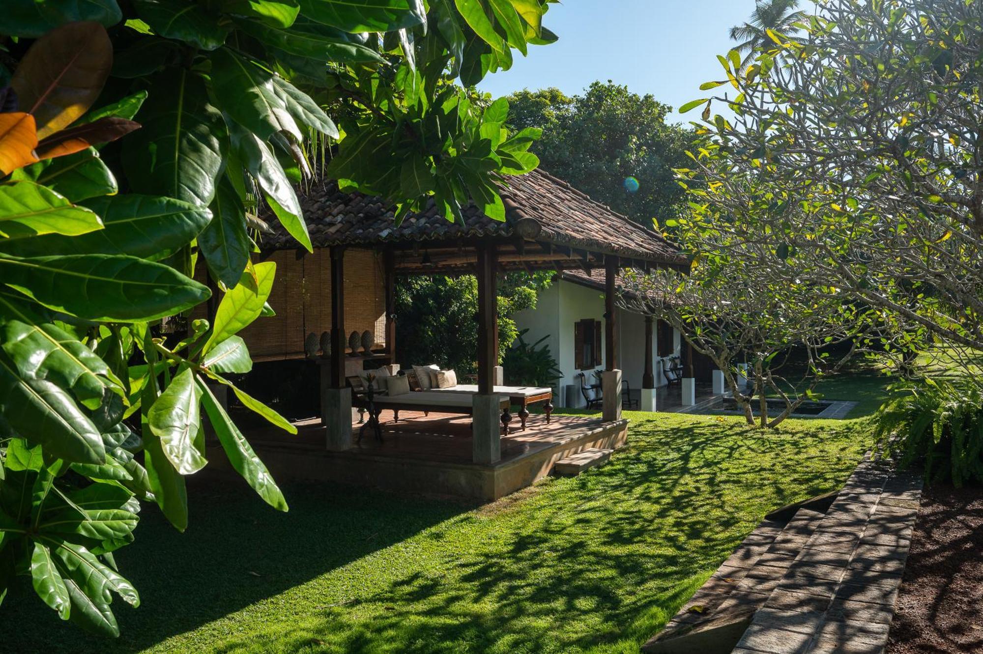 Nyne Hotels Rock Villa, Bentota Ngoại thất bức ảnh